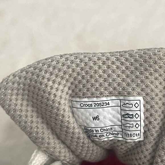 Crocs women’s LiteRide Pacer 6 - Picture 5 of 6